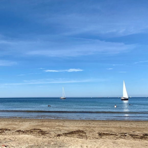 Meet your Posher, Lisa - Picture 1 of 1